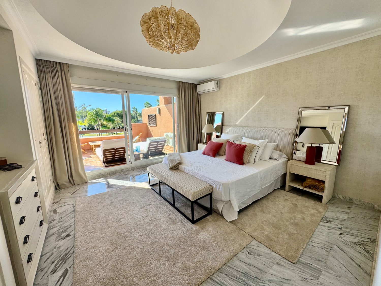 Podkroví v prodeji in Benamara-Atalaya (Estepona)