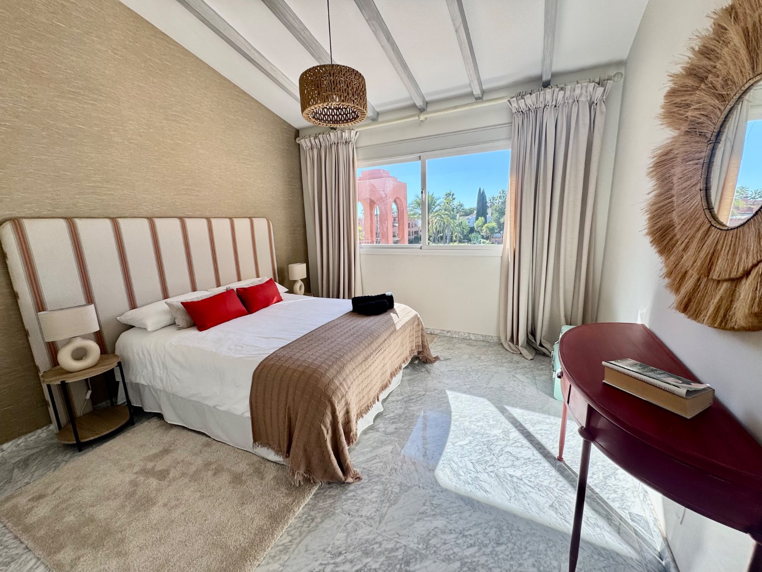 Podkroví v prodeji in Benamara-Atalaya (Estepona)